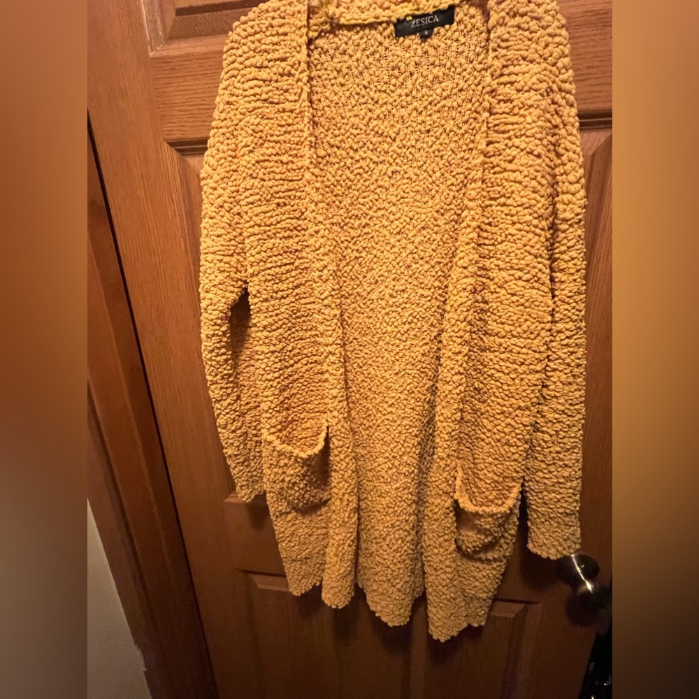 Cardigan super soft great condition  size small